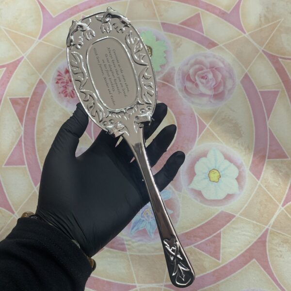Rapunzel's hairbrush - Image 3