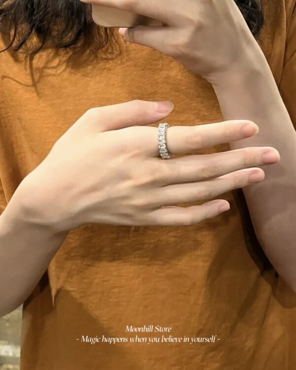 Elegant S925 Sterling Silver Ice Cube Princess-Cut Ring for Women – Minimalist Chic Square Diamond Design - Image 3